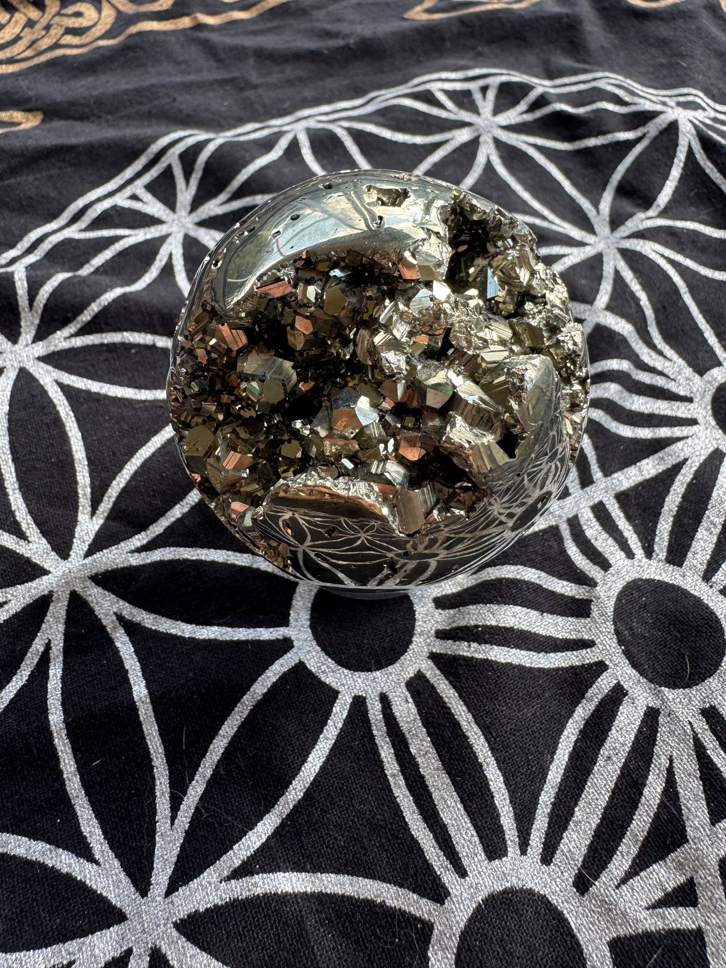 Large Pyrite Spheres